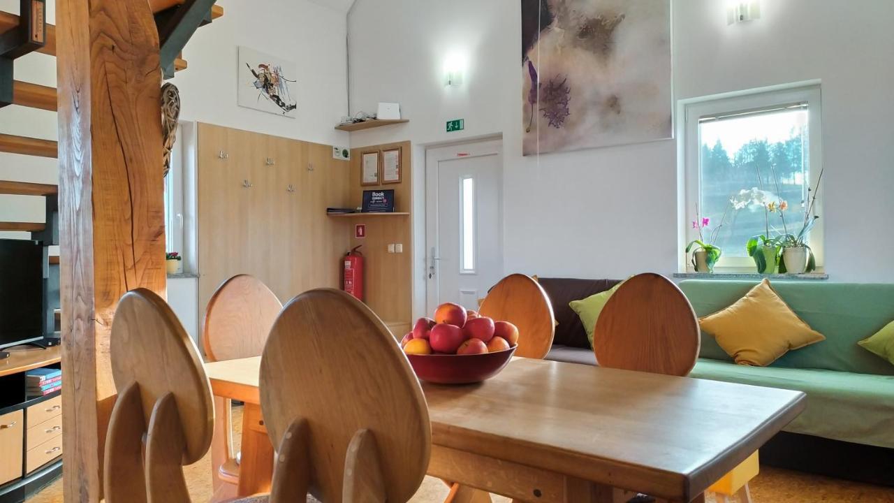 Apartments Vinska Trta Catez ob Savi Eksteriør billede